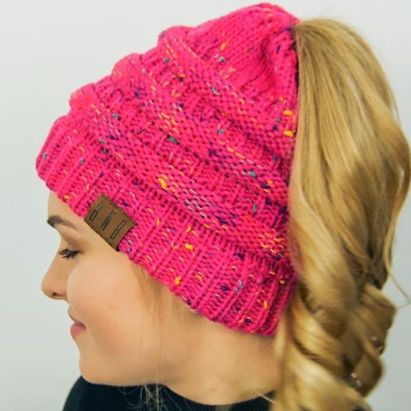 Beanies DeepPink (Limited Edition) Ponytail Beanie Messy Bun Beanie Winter Hat With Hole For Ponytail